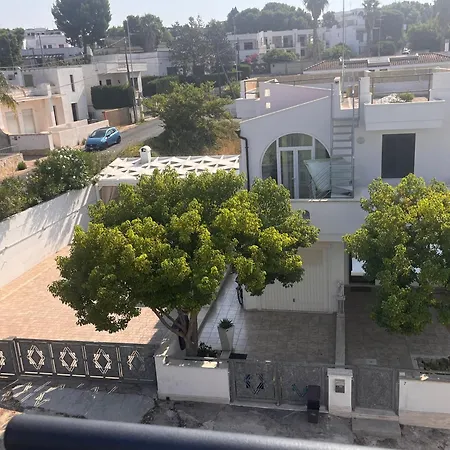 Zizzabeachouse Vakantiehuis